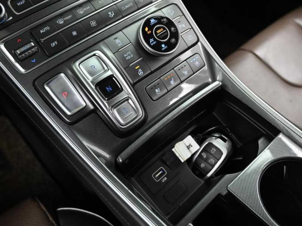 HYUNDAI Santa Fe - Vista 9