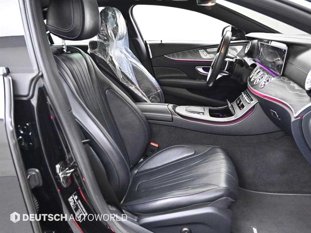 Mercedes Benz CLS Class - Vista 10