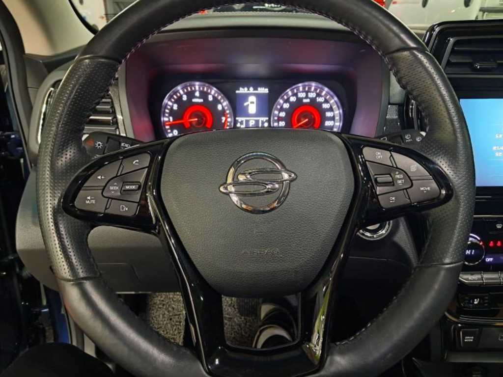 Ssangyong Tivoli - Vista 9