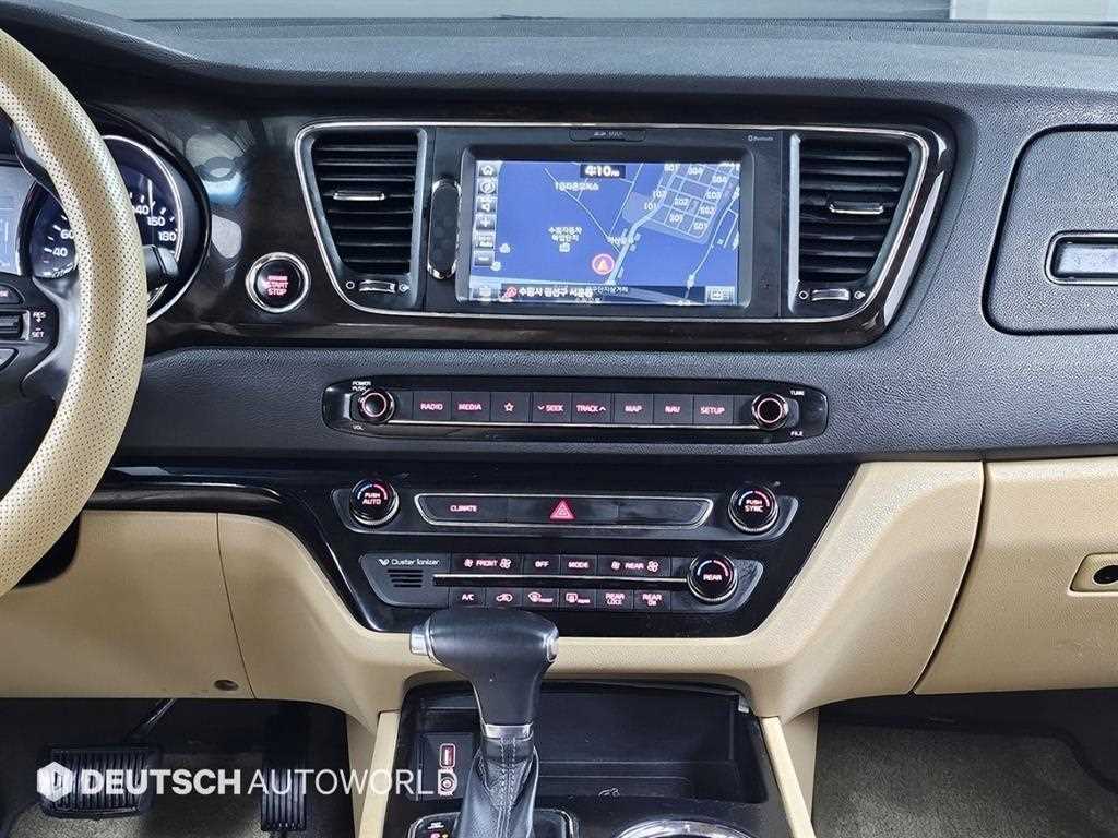 KIA Carnival 2019 Negro - Importación desde Corea - HF Imports Iquique - Foto 14