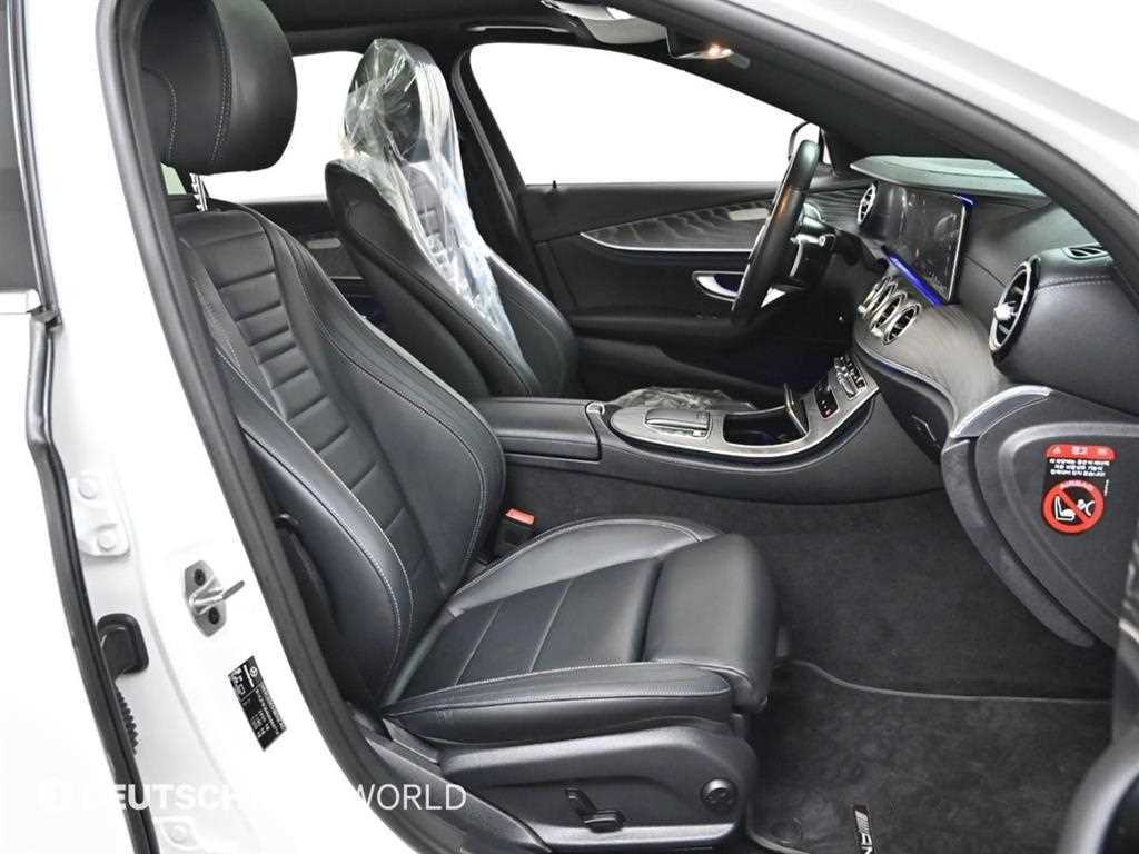 Mercedes Benz E class - Vista 10