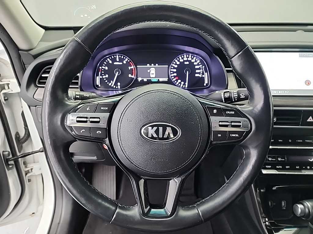 KIA K7 - Vista 9