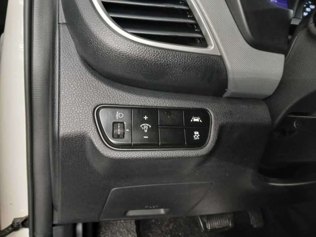 KIA Seltos 2020 Blanco - Importación desde Corea - HF Imports Iquique - Foto 14