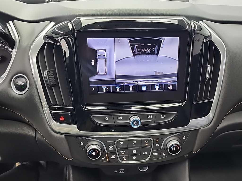 Chevrolet Travers - Vista 10