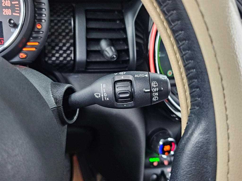 Mini Cooper 2017 the color of pearl - Importación desde Corea - HF Imports Iquique - Foto 16