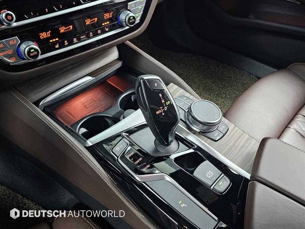 BMW 5 Series - Vista 10