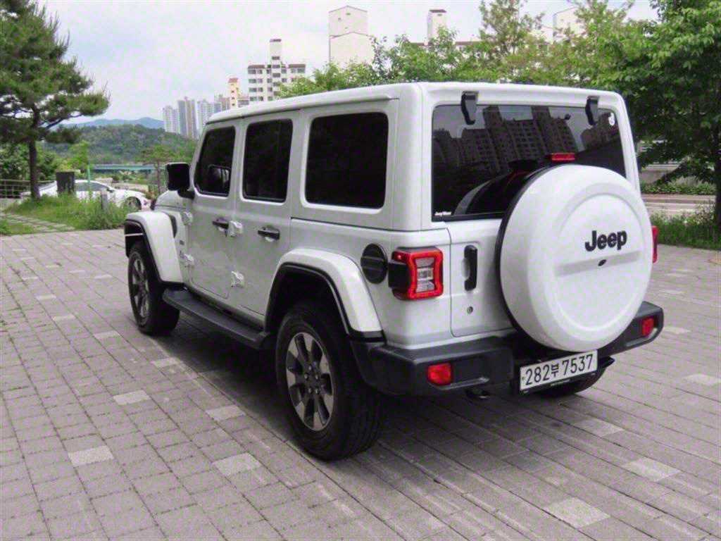 Jeep Wrangler - Vista 4