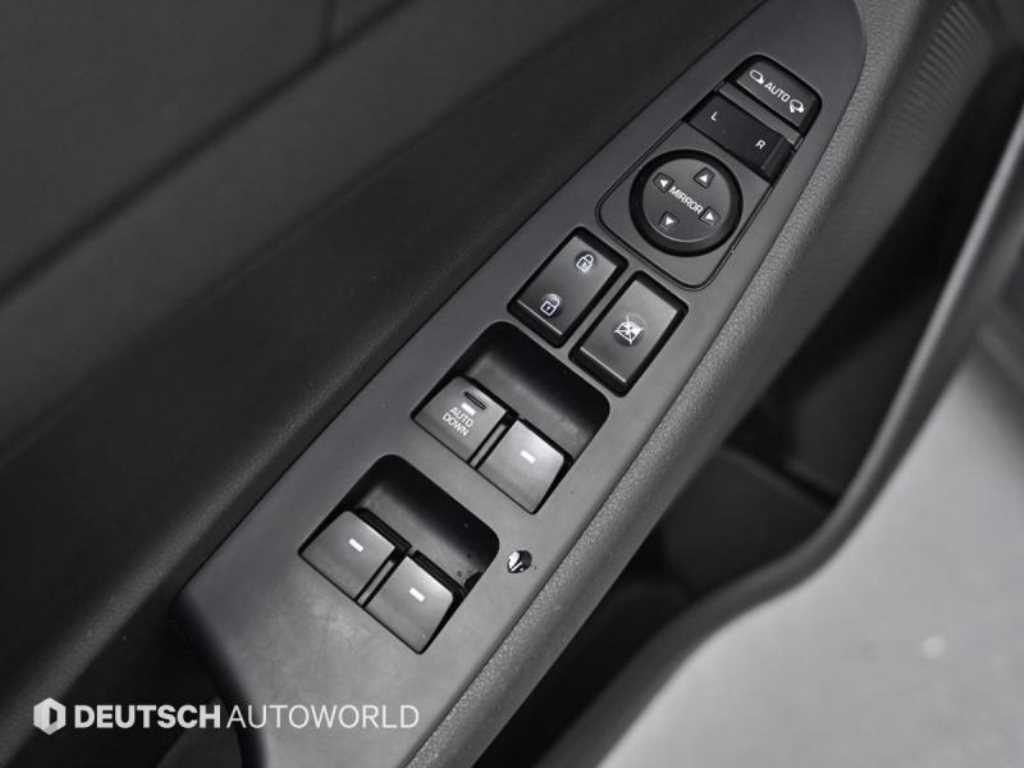 HYUNDAI Tucson 2016 Blanco - Importación desde Corea - HF Imports Iquique - Foto 18