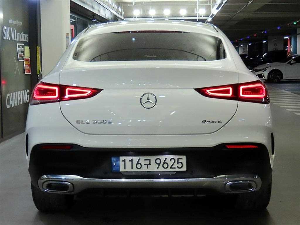 Mercedes Benz GLE Class - Vista 5