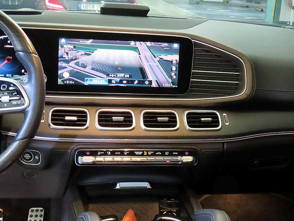 Mercedes Benz GLS Class - Vista 11