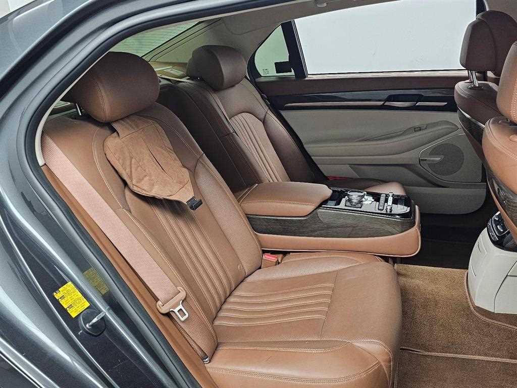 제네시스]G90 3.8 GDI AWD 프리미엄 럭셔리