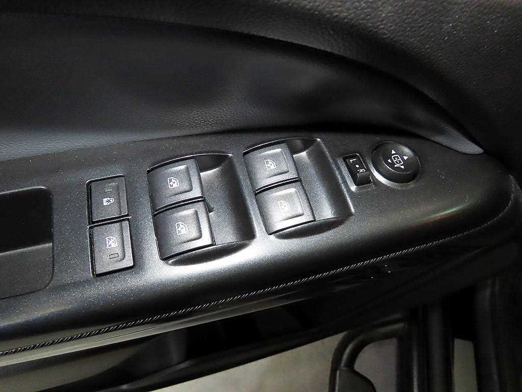 Chevrolet ?Colorado 2021 Negro - Importación desde Corea - HF Imports Iquique - Foto 13