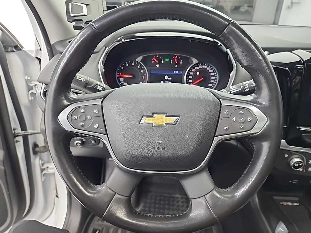 Chevrolet Travers - Vista 9