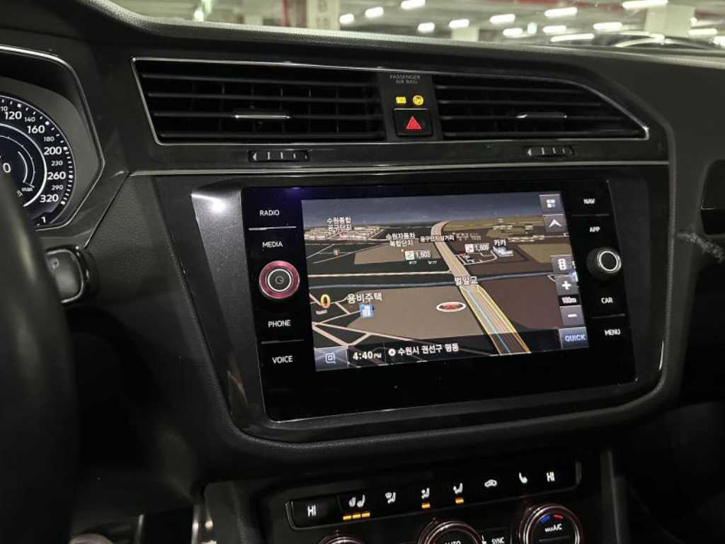 Volkswagen Tiguan - Vista 6