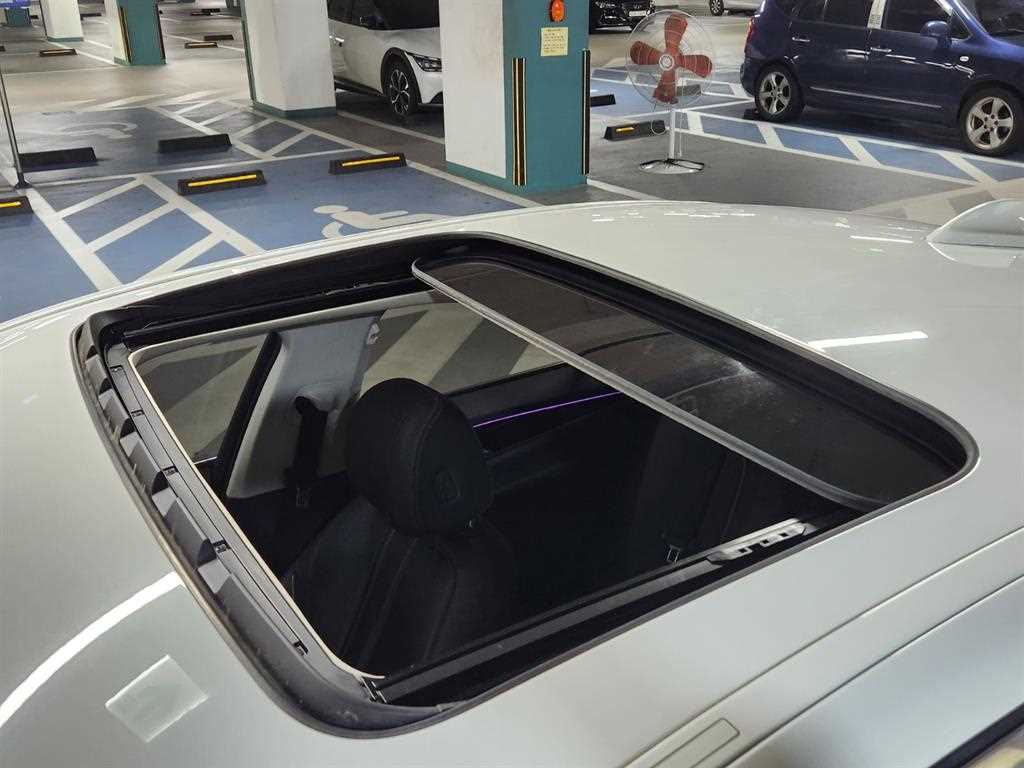 BMW 5 Series 2018 Blanco - Importación desde Corea - HF Imports Iquique - Foto 17