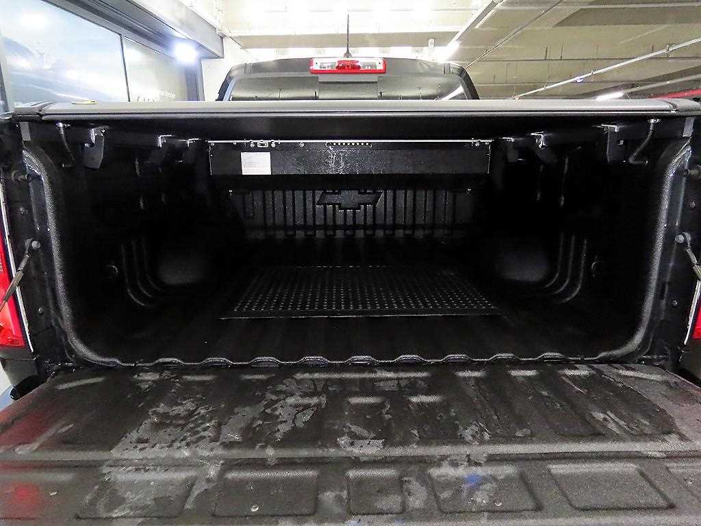 Chevrolet ?Colorado 2021 Negro - Importación desde Corea - HF Imports Iquique - Foto 18