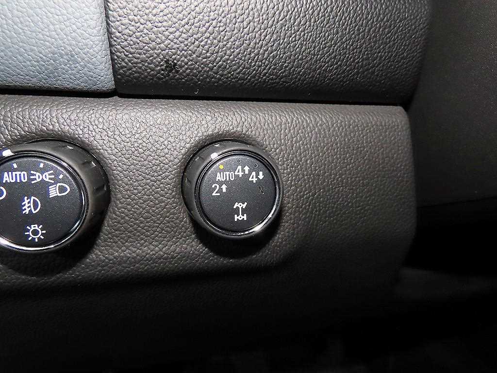 Chevrolet ?Colorado 2021 Negro - Importación desde Corea - HF Imports Iquique - Foto 14