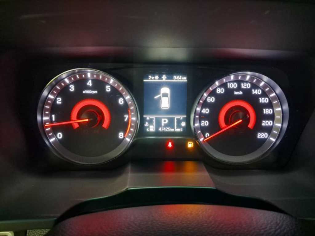 Ssangyong Tivoli - Vista 8