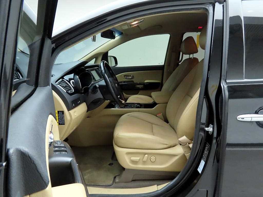 KIA Carnival 2016 Negro - Importación desde Corea - HF Imports Iquique - Foto 13