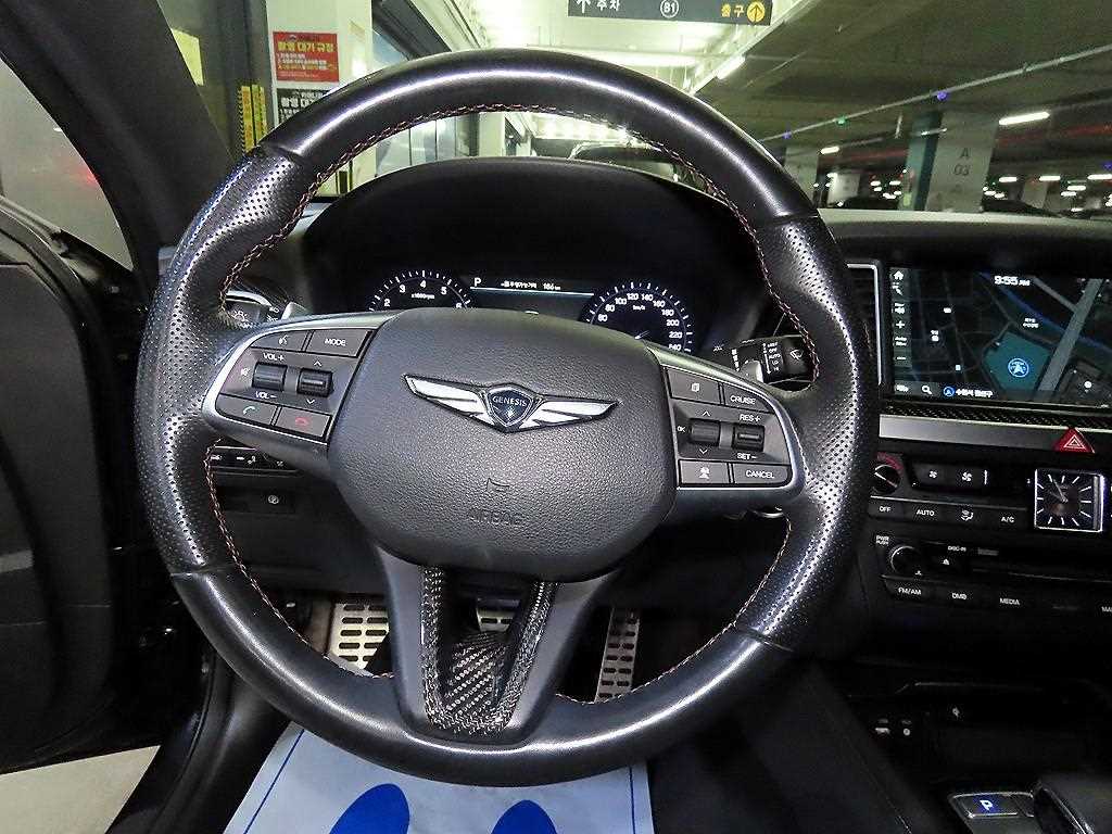 Genesis G80 - Vista 8