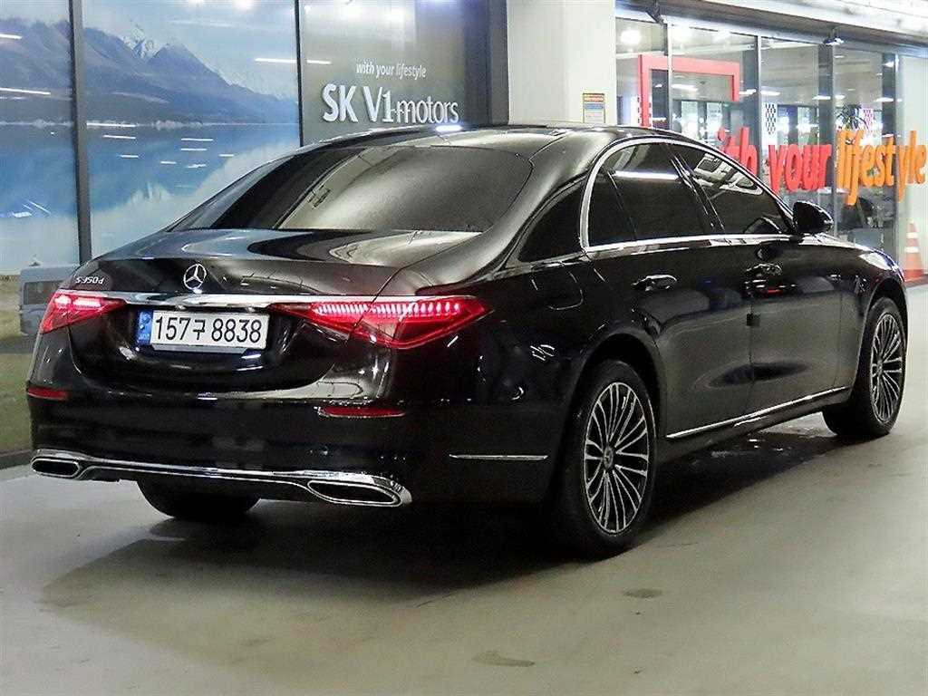 Mercedes Benz S Class - Vista 4