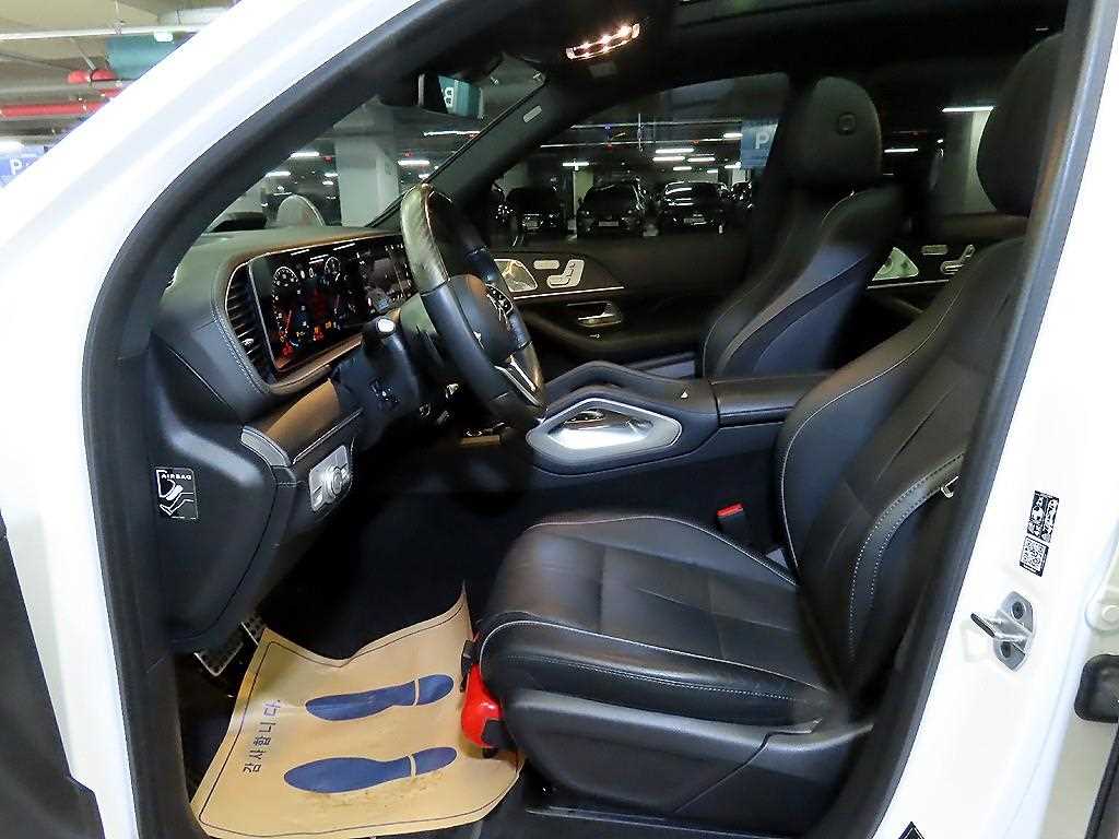 Mercedes Benz GLS Class - Vista 6