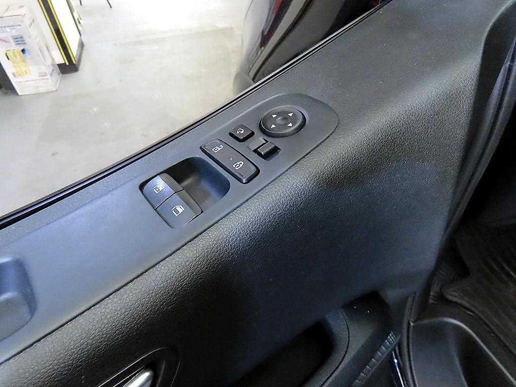 HYUNDAI Staria 2024 Gris - Importación desde Corea - HF Imports Iquique - Foto 13