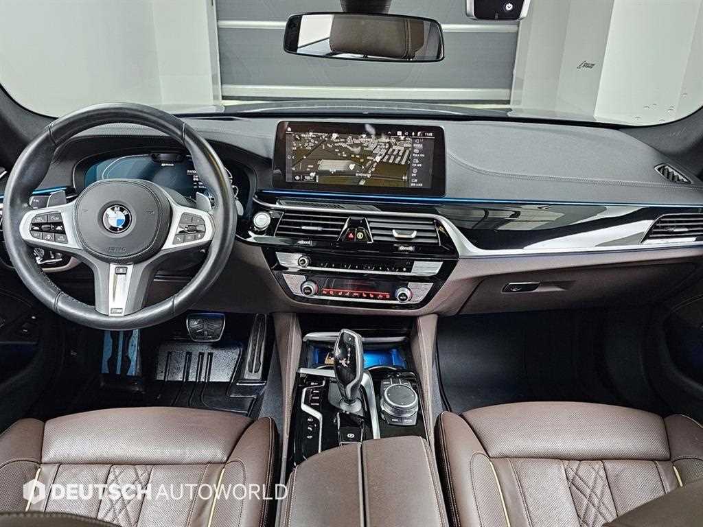 BMW 5 Series - Vista 7