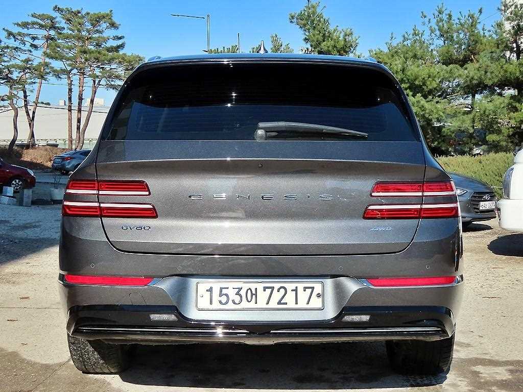 Genesis GV80 - Vista 4