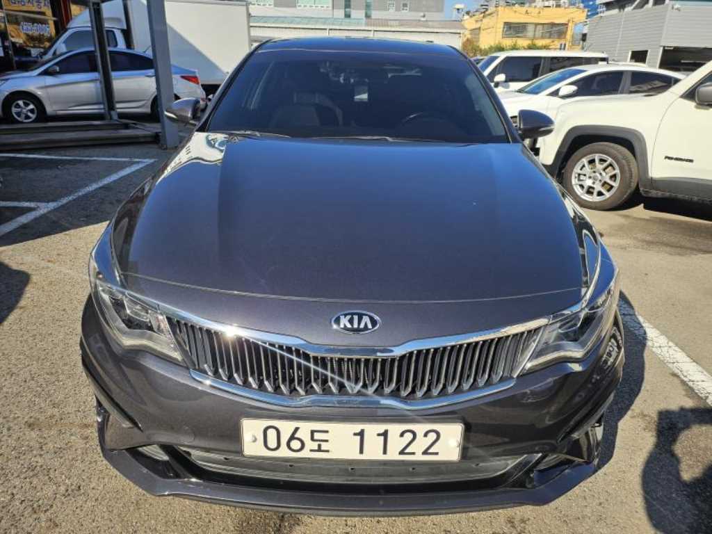 KIA K5 - Vista 8