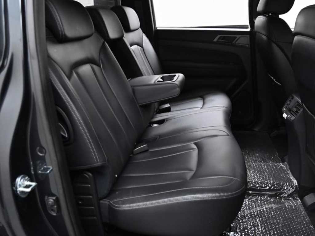 Ssangyong Rexton - Vista 12