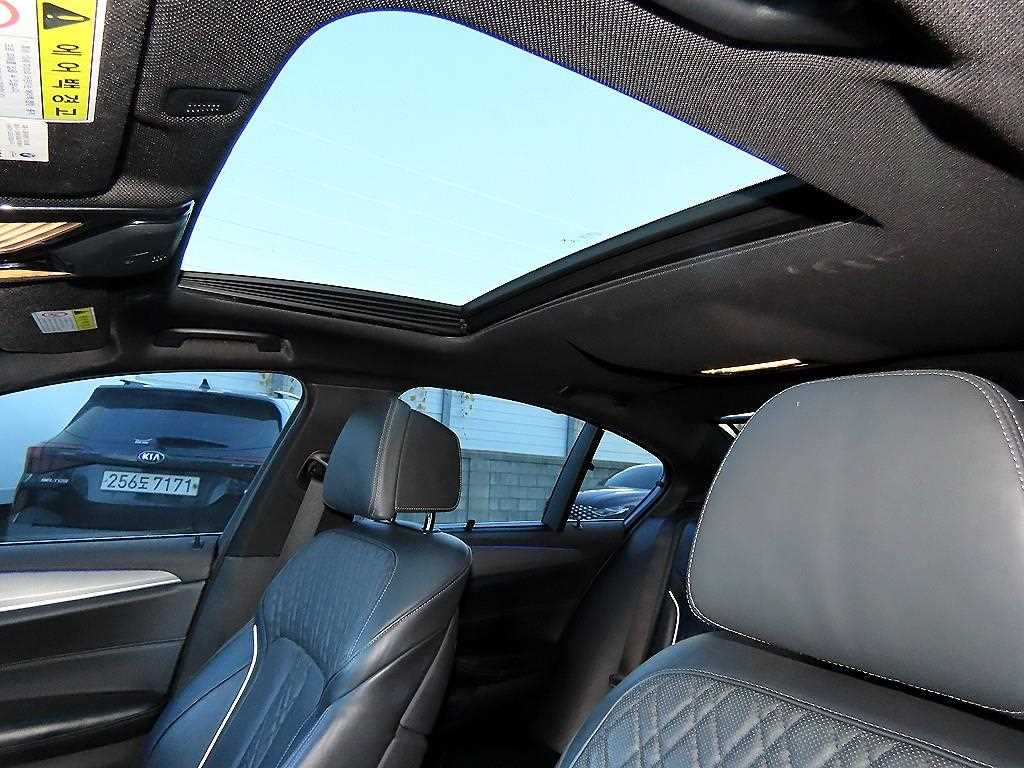 BMW 5 Series 2018 Gris - Importación desde Corea - HF Imports Iquique - Foto 16