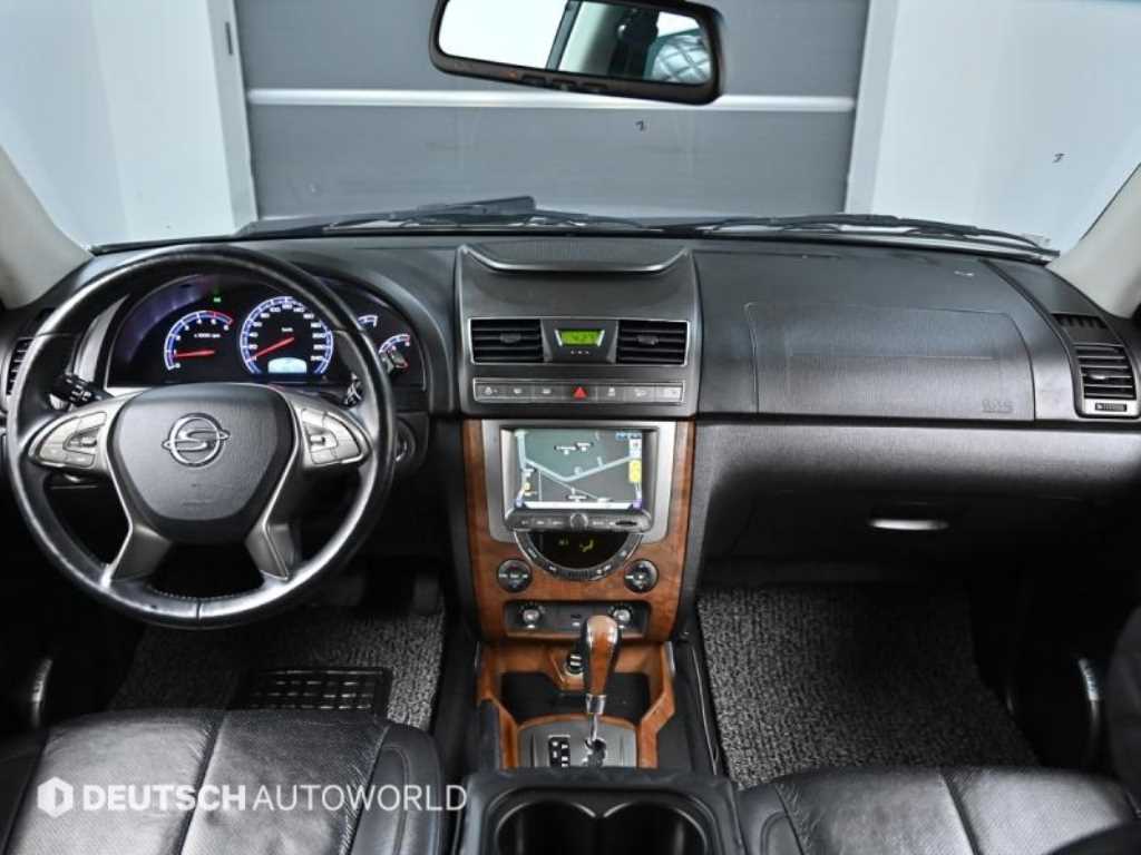 Ssangyong Rexton - Vista 7