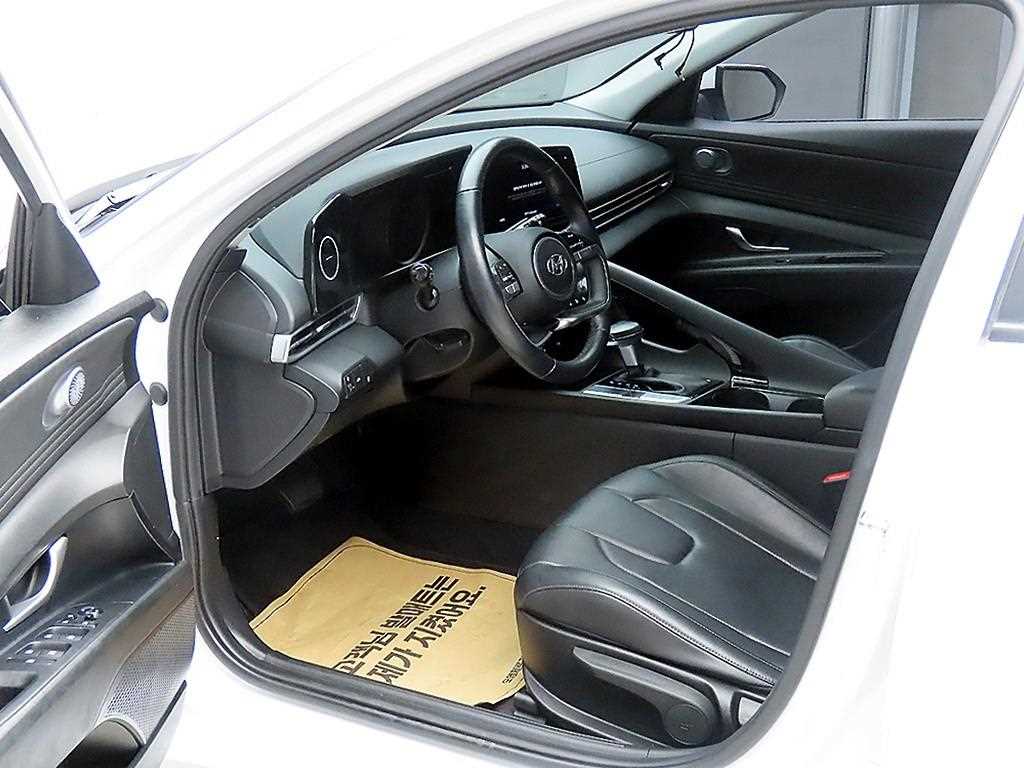 HYUNDAI Avante 2022 Blanco - Importación desde Corea - HF Imports Iquique - Foto 16