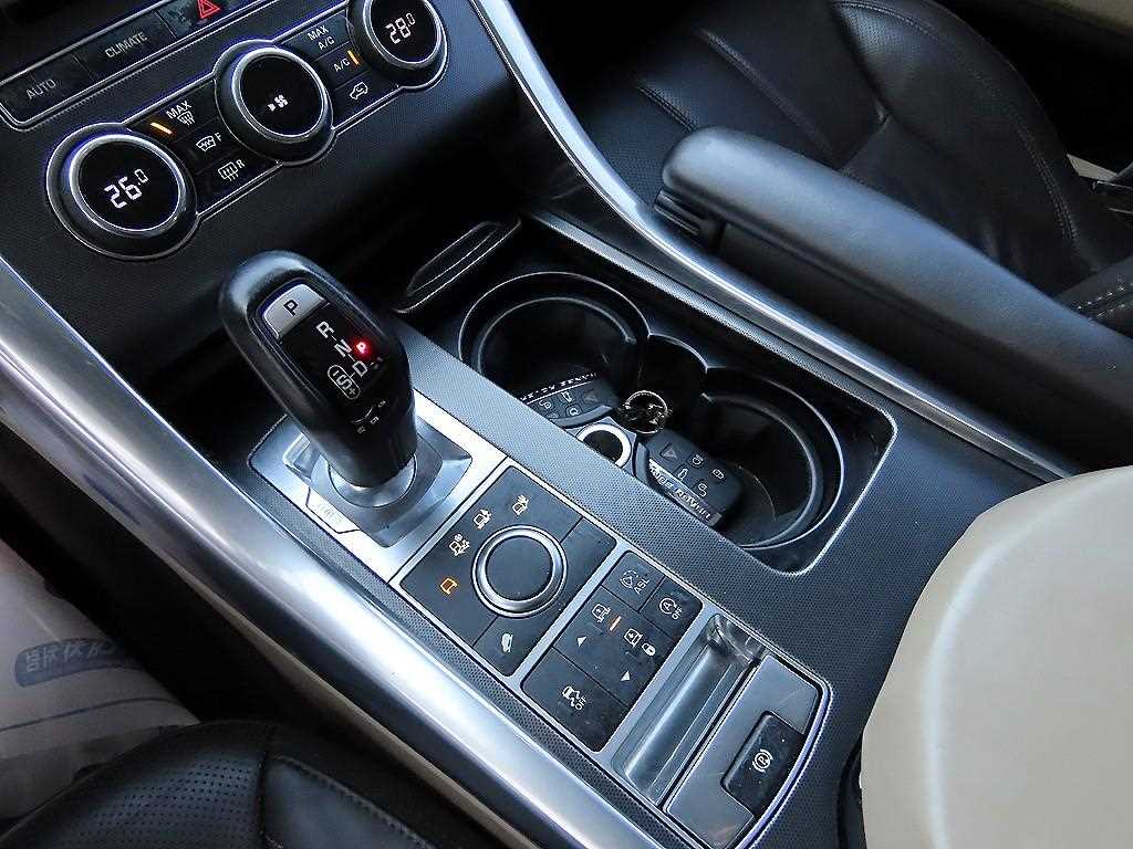 Land Rover Range Rover Sports - Vista 10