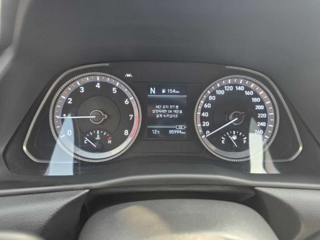 HYUNDAI Sonata - Vista 6