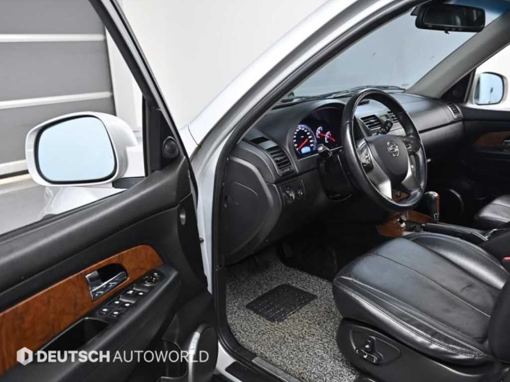 Ssangyong Rexton - Vista 11