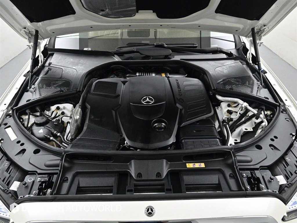 Mercedes Benz S Class - Vista 6