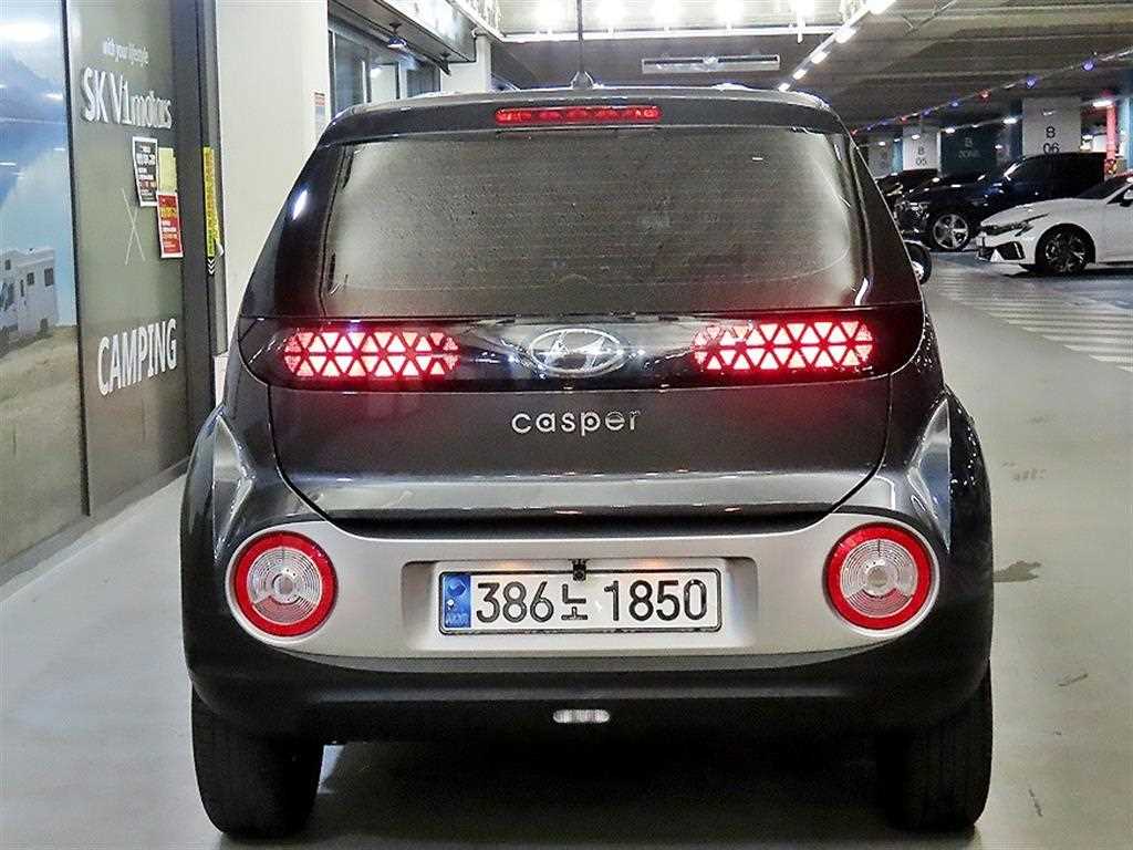 HYUNDAI Casper - Vista 5
