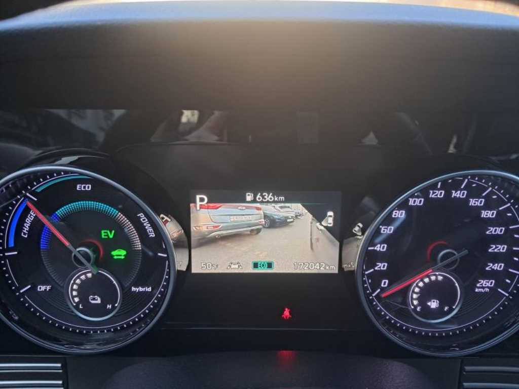 HYUNDAI Grandeur - Vista 9