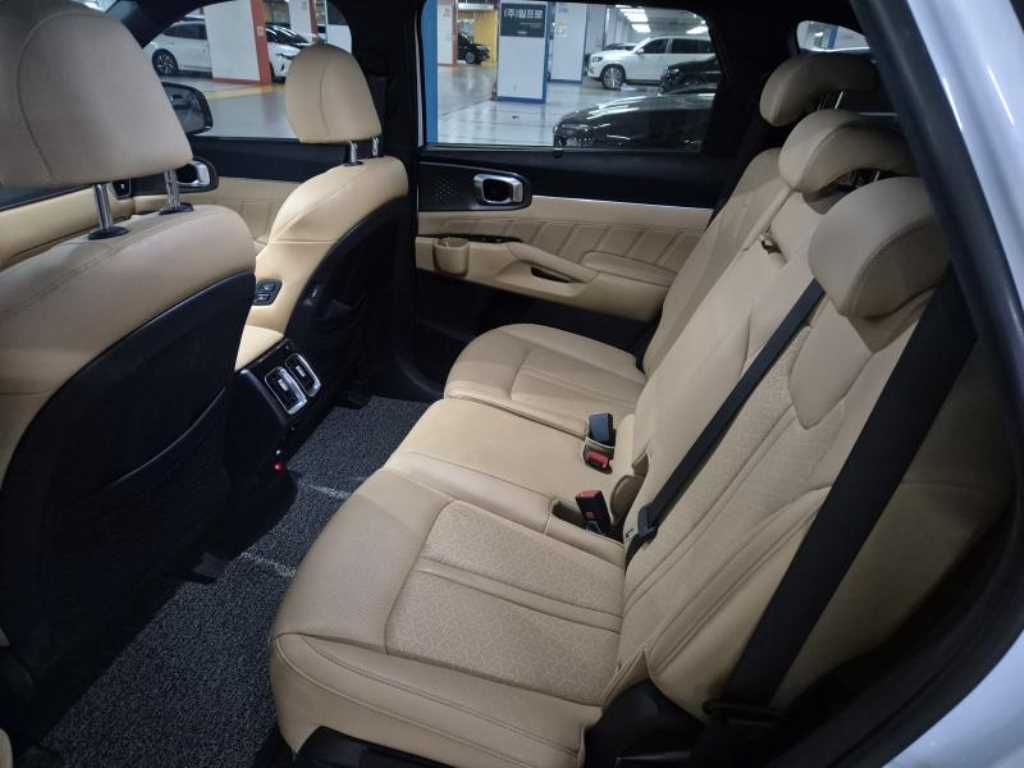 KIA Sorento - Vista 6