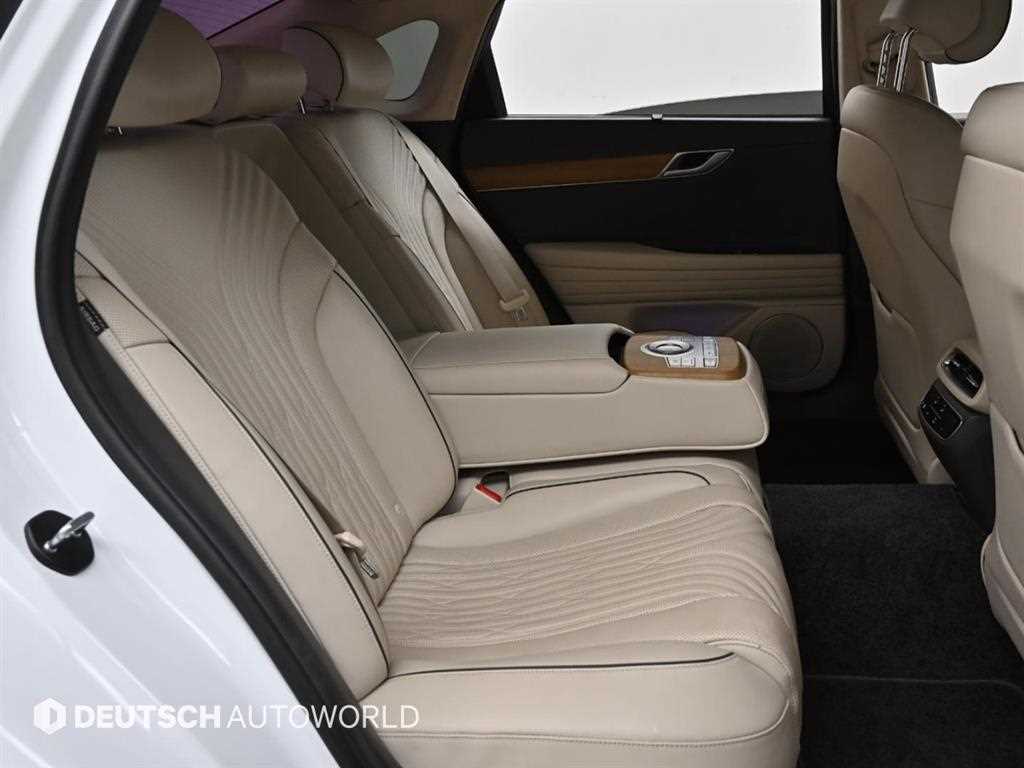 Genesis G80 - Vista 12