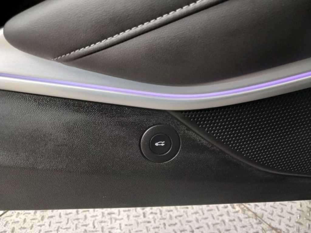 Chevrolet Camaro 2021 Negro - Importación desde Corea - HF Imports Iquique - Foto 17