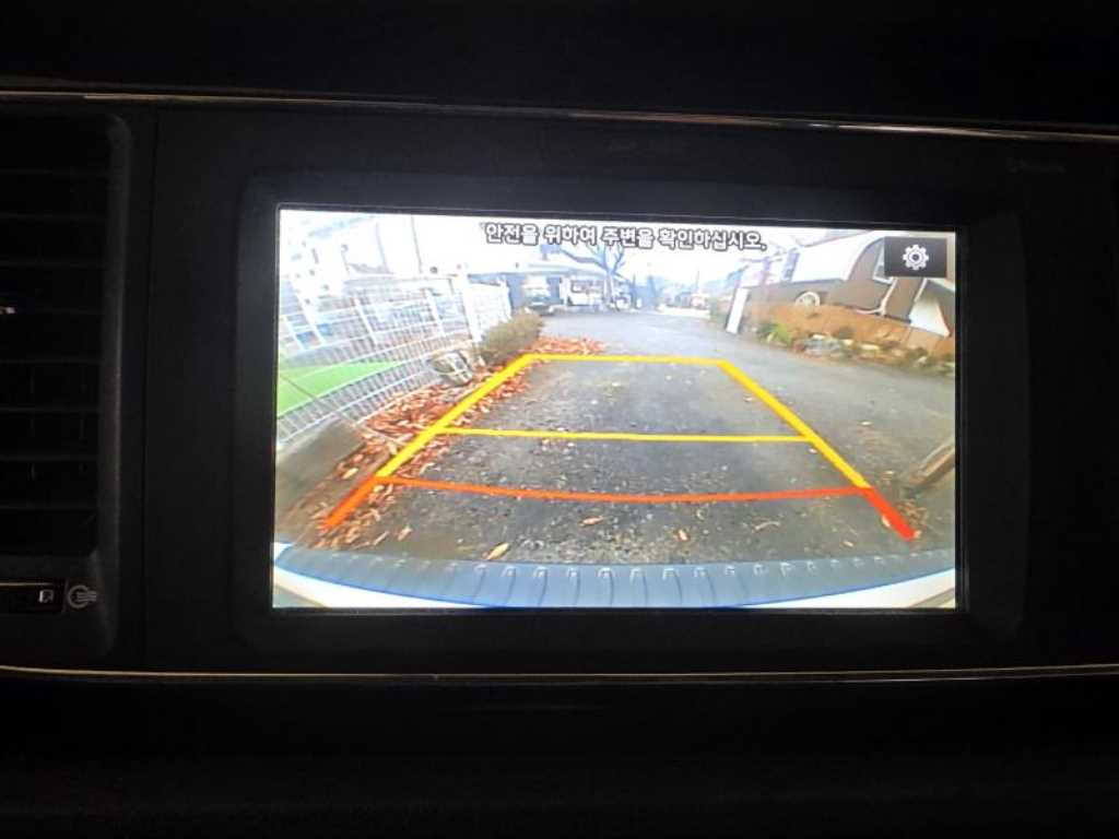 KIA Carnival - Vista 8