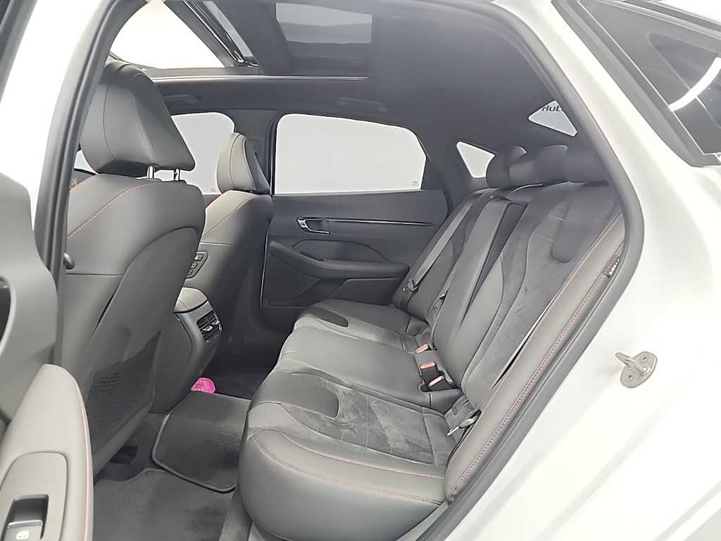 HYUNDAI Sonata - Vista 12