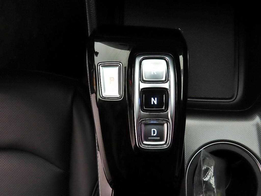 HYUNDAI Sonata - Vista 10