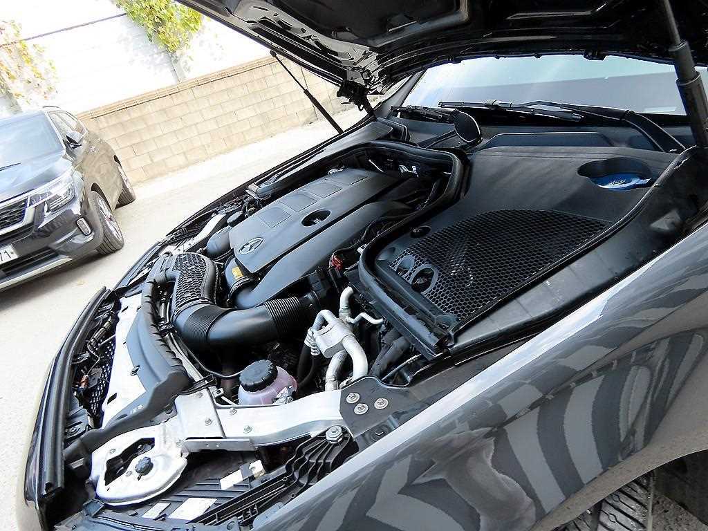 Mercedes Benz E class 2022 Gris - Importación desde Corea - HF Imports Iquique - Foto 19