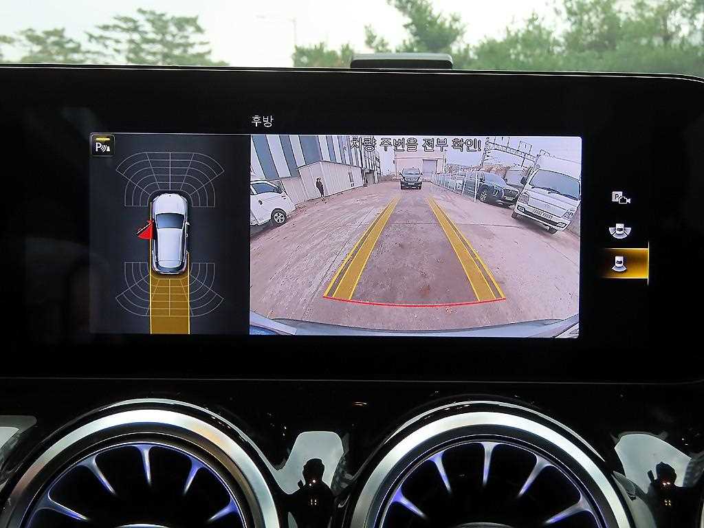 Mercedes Benz GLA Class 2021 Gris - Importación desde Corea - HF Imports Iquique - Foto 15