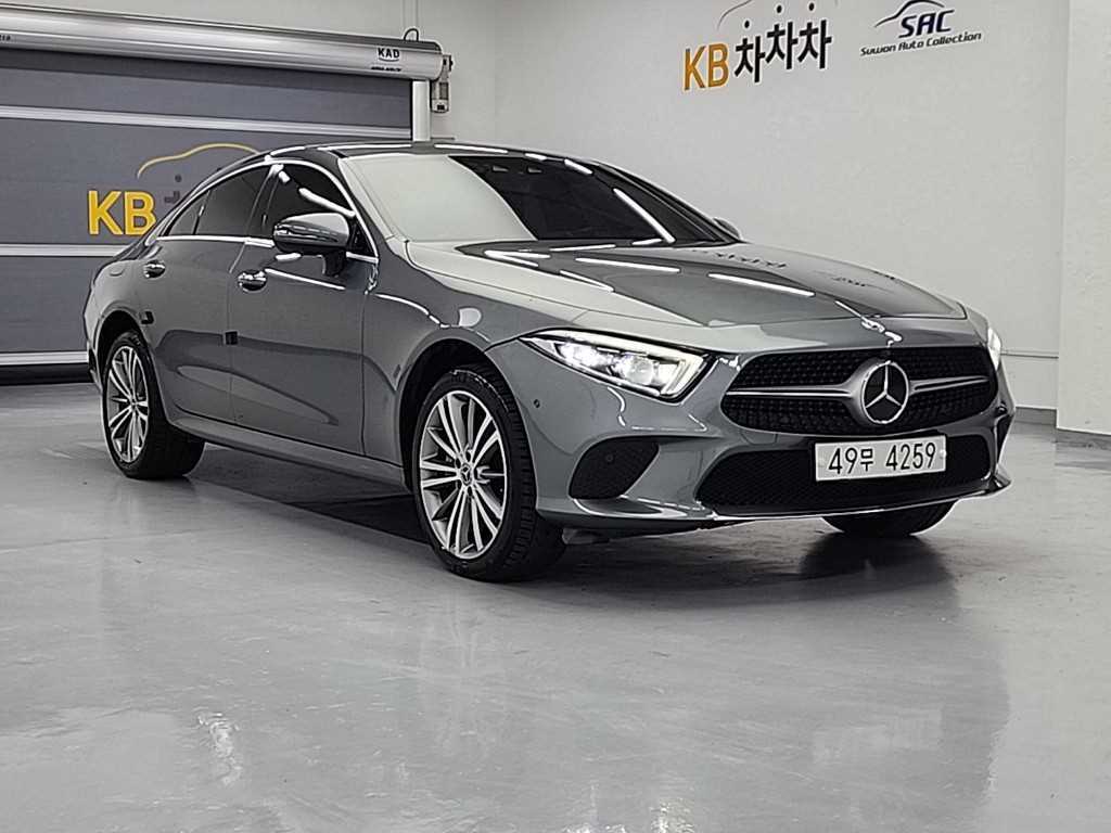 Mercedes Benz CLS Class - Vista 4