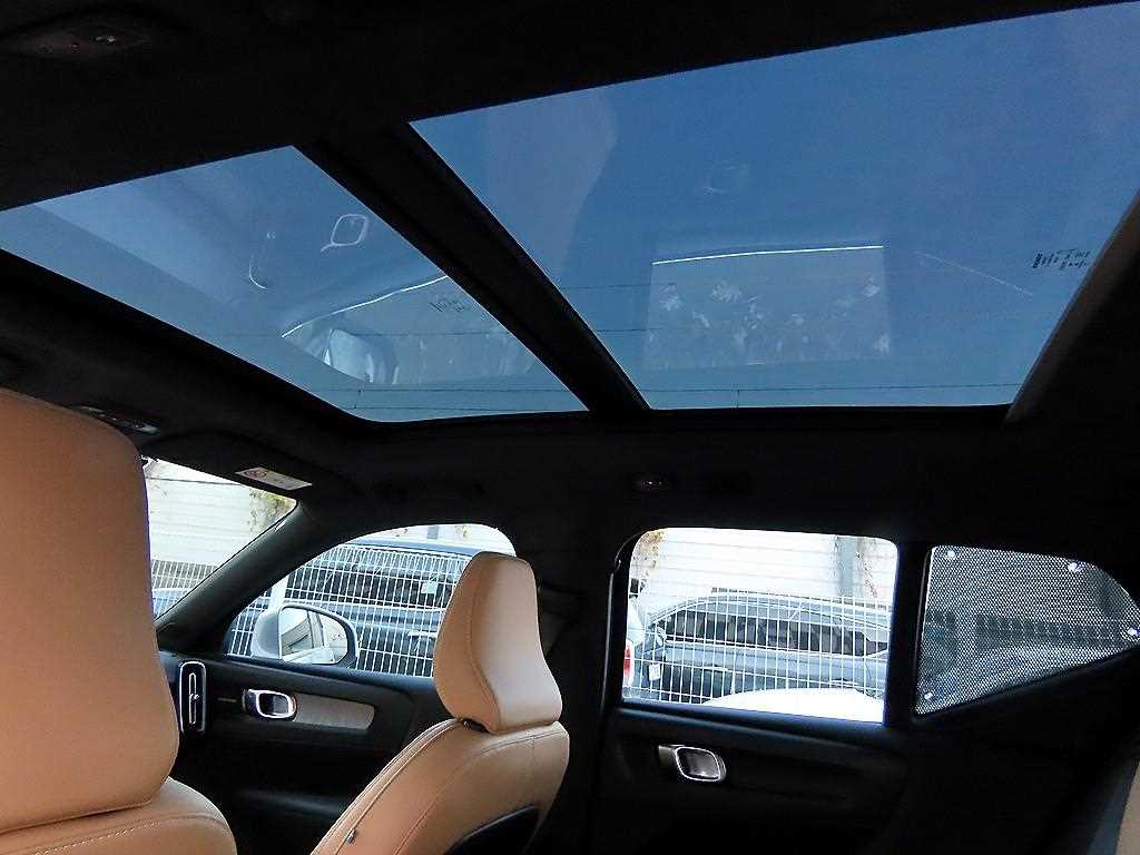 Volvo XC40 2019 Gris - Importación desde Corea - HF Imports Iquique - Foto 16